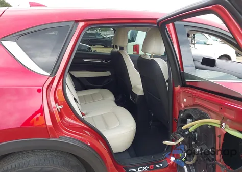 2020 Mazda Cx-5 Grand Touring z USA, uszkodzony, nr VIN JM3KFADM6L0730470